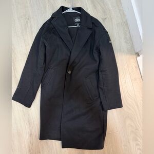 ALO Yoga VIP Trench Coat